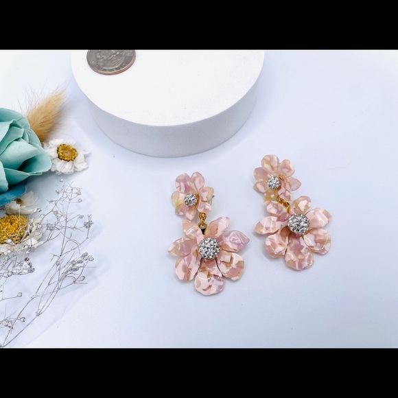 LELE SADOUGHI Wallflower Drop Earrings - Picture 3 of 8